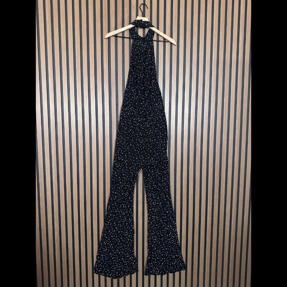 New Flynn Skye Jumpsuit Small Black Polka Dot Halter Neck Flare Lightweight - Picture 2 of 9